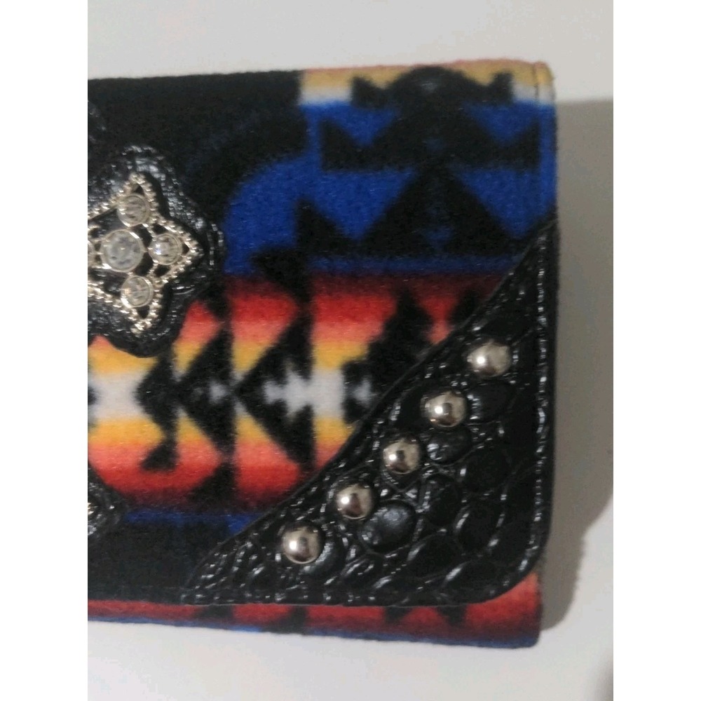 Women's Silver Cross Religious Bright Fleece Fabric Covered Wallet 8" X 5" - Picture 3 of 9